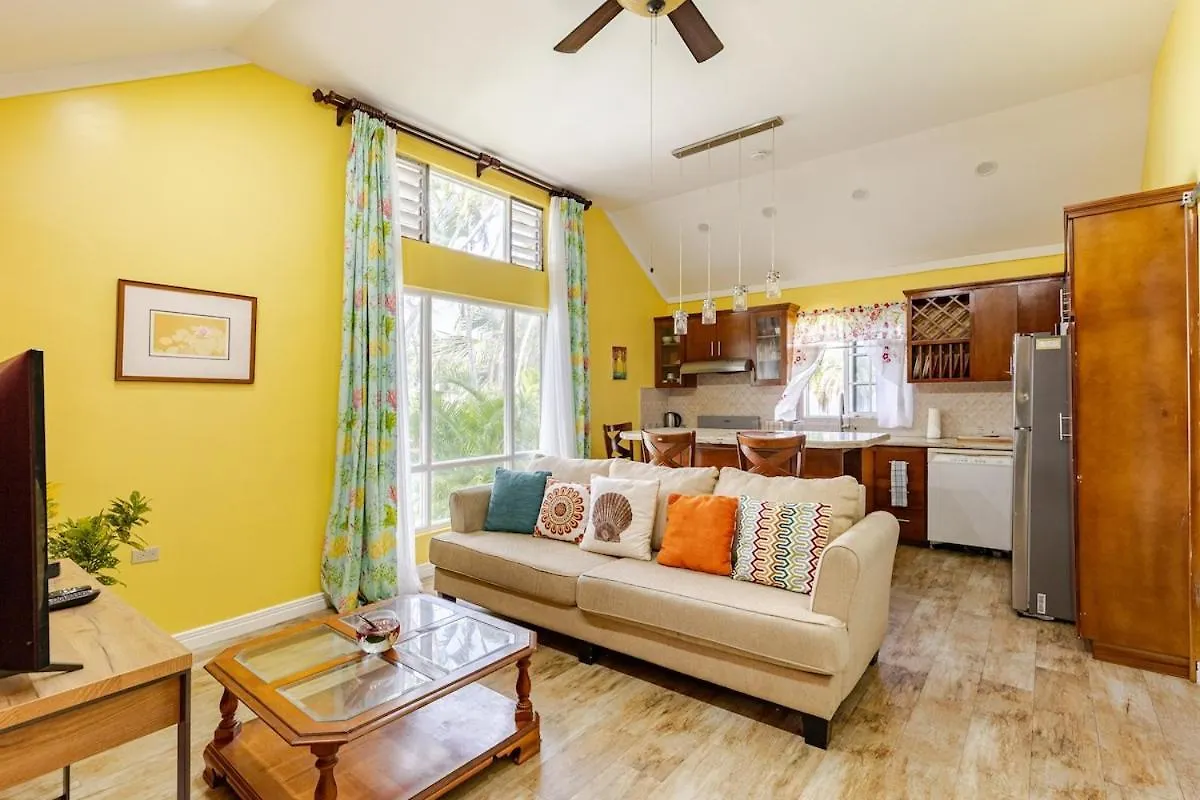 Calypso Villa - 2Bedrm 2Bathrm Pool View & Beach 203 Montego Bay
